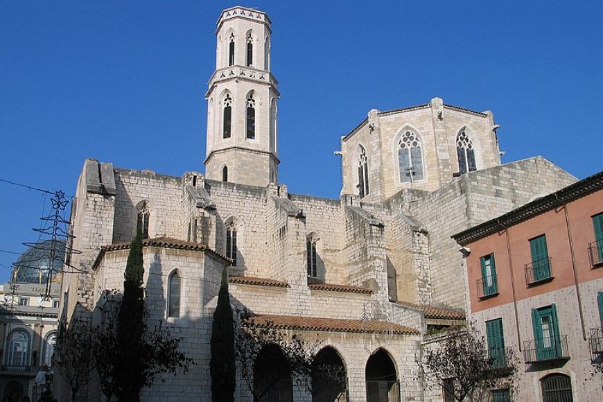 Figueres celebra el Mil·lenari de l'església de Sant Pere.