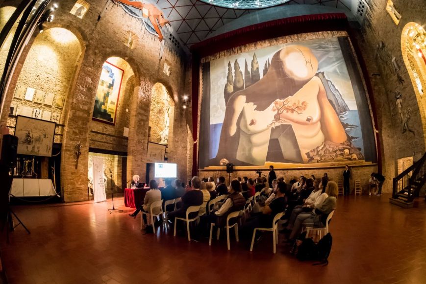 Moment de la conferència. | © Jordi Oliveres Pallach