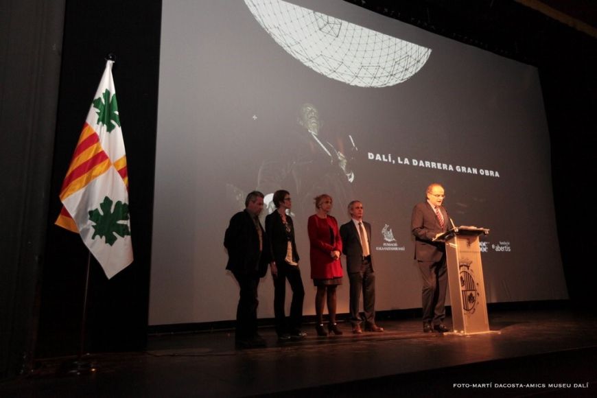 L'acte va ser organitzat per l'Ajuntament de Figueres, la Fundació Dalí i els Amics dels Museus L'acte va ser organitzat per l'Ajuntament de Figueres, la Fundació Dalí i els Amics dels Museus