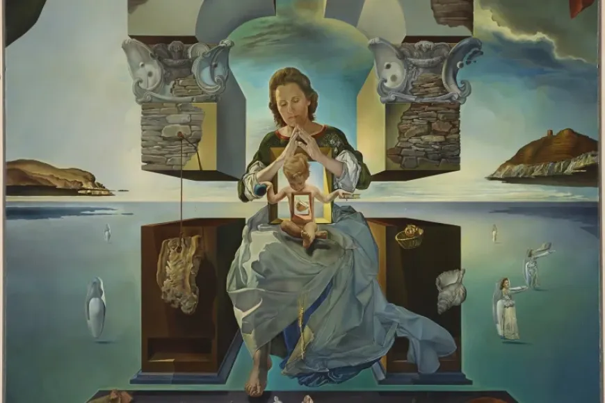 La Madona de Portlligat, 1951 | © Salvador Dalí, Fundació Gala-Salvador Dalí, Figueres/VEGAP, 2025 La Madona de Portlligat, 1951 | © Salvador Dalí, Fundació Gala-Salvador Dalí, Figueres/VEGAP, 2025