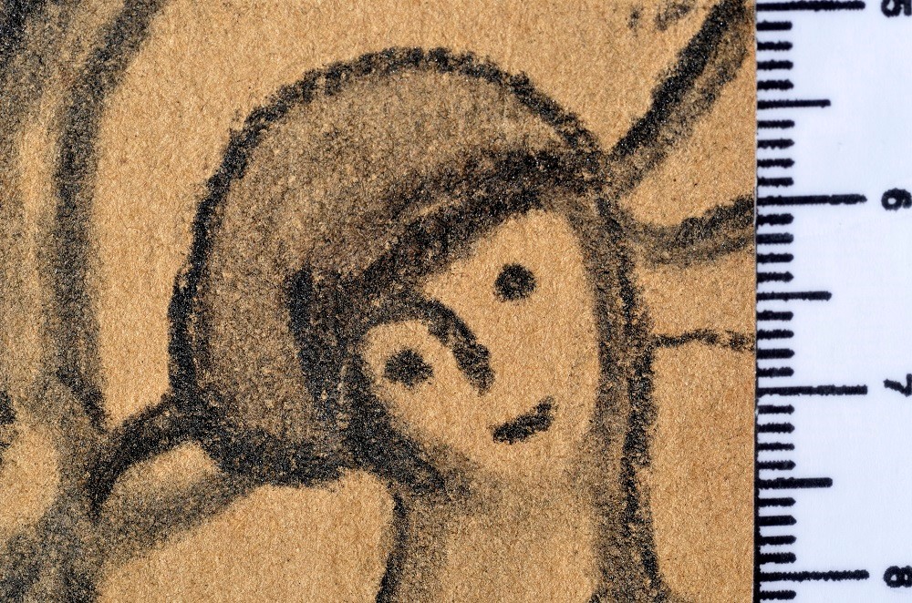 Detalls dels carbonets analitzats per la comissió d’experts de la Fundació Dalí | © FGSD