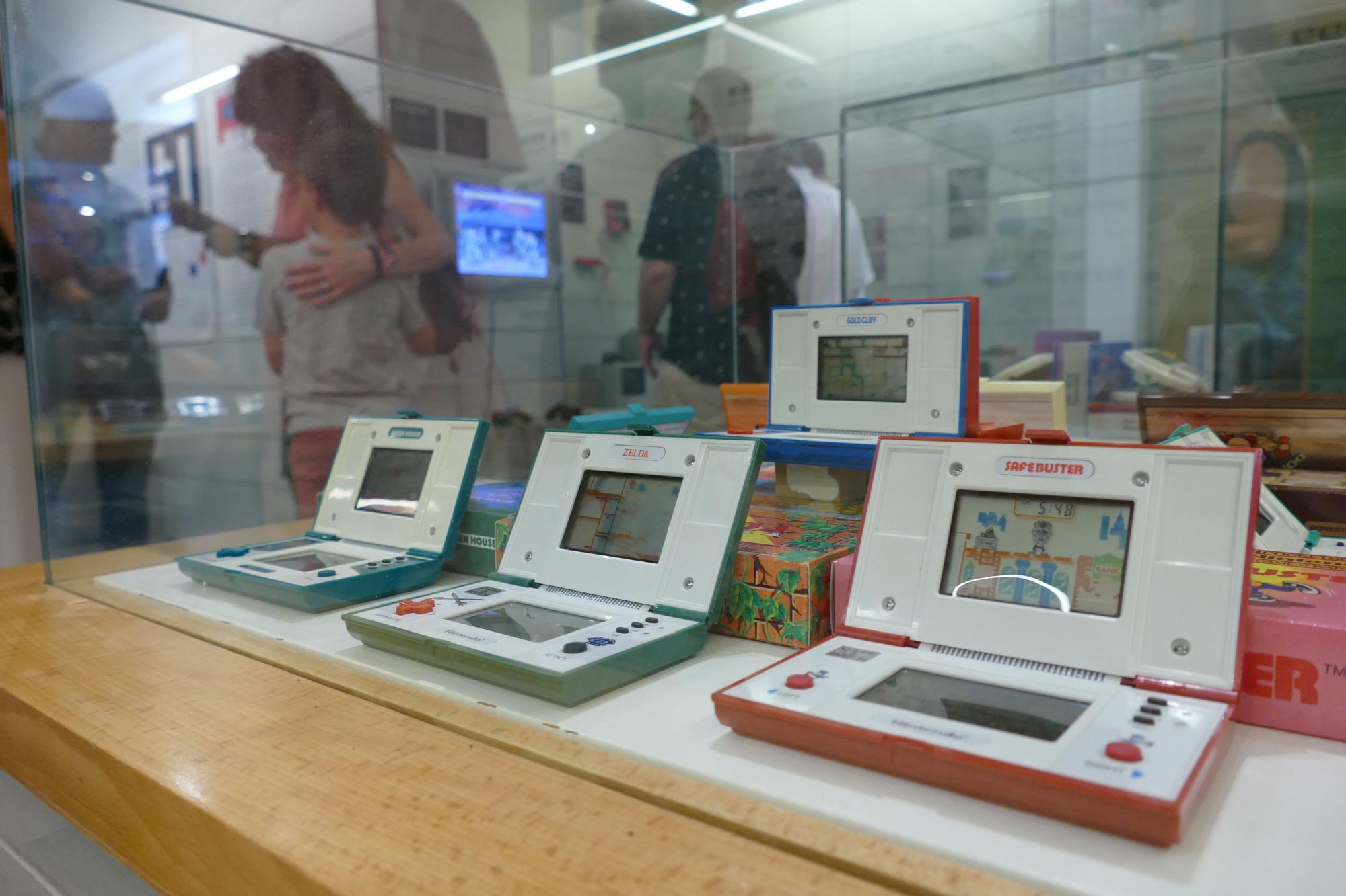 La col·lecció de Josep Frigola endinsa els visitants al món de les consoles i videojocs | © Jordi Callol