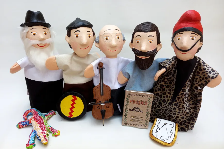 Pujols i el seu cercle d’amics artistes, escriptors i poetes com Maragall, Dalí, Pau Casals, Josep Pla i Gaudí Pujols i el seu cercle d’amics artistes, escriptors i poetes com Maragall, Dalí, Pau Casals, Josep Pla i Gaudí