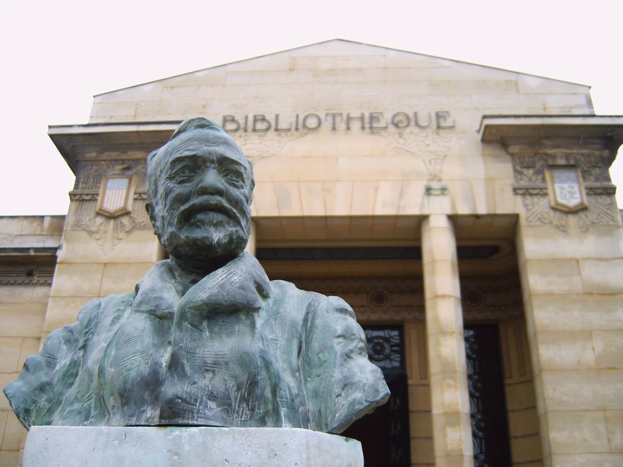Biblioteca Carnegie, edificada el 1928 i considerada una de les joies de l’Art déco francès