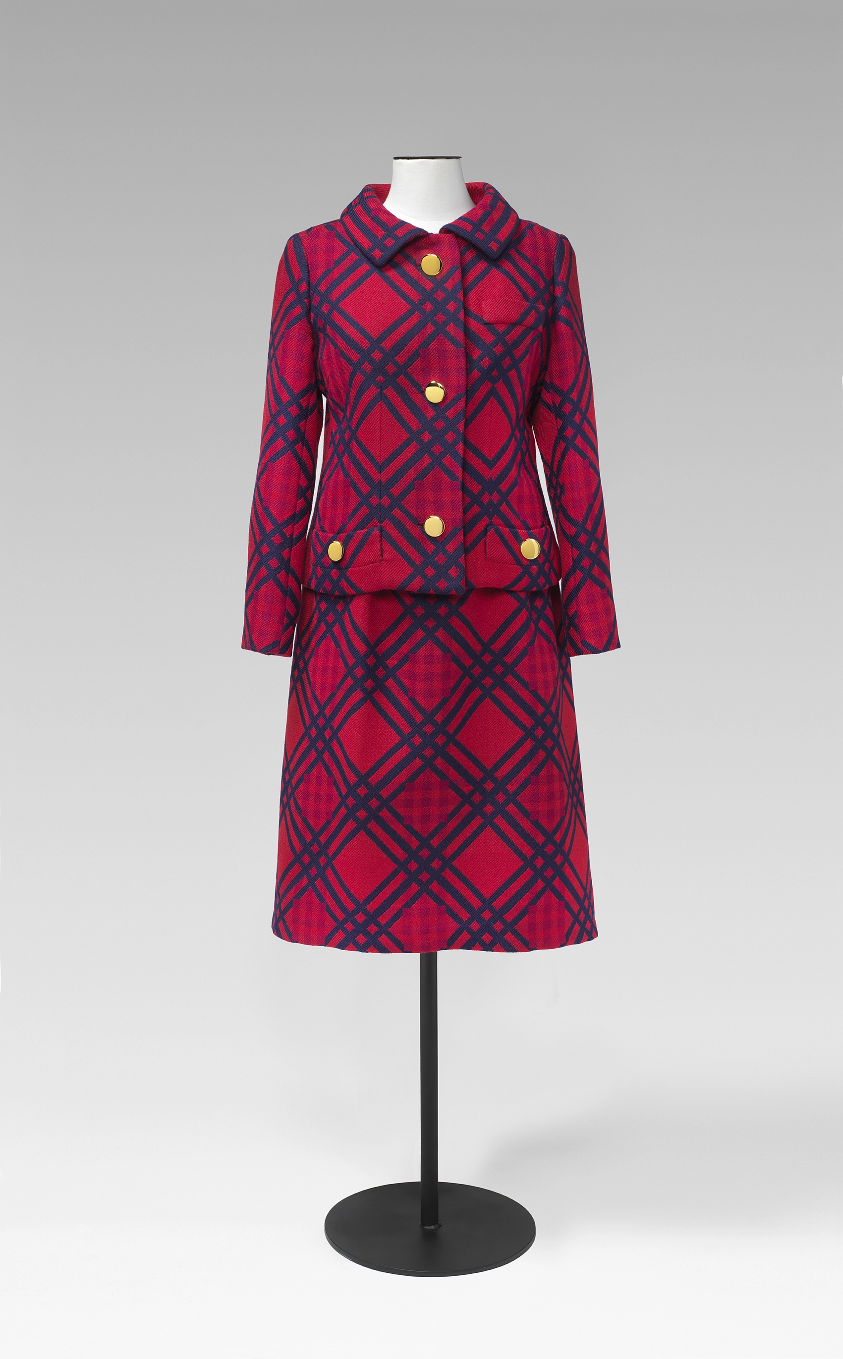 -	Boutique Christian Dior (Paris). Conjunt de jaqueta i faldilla, c. 1965-1970