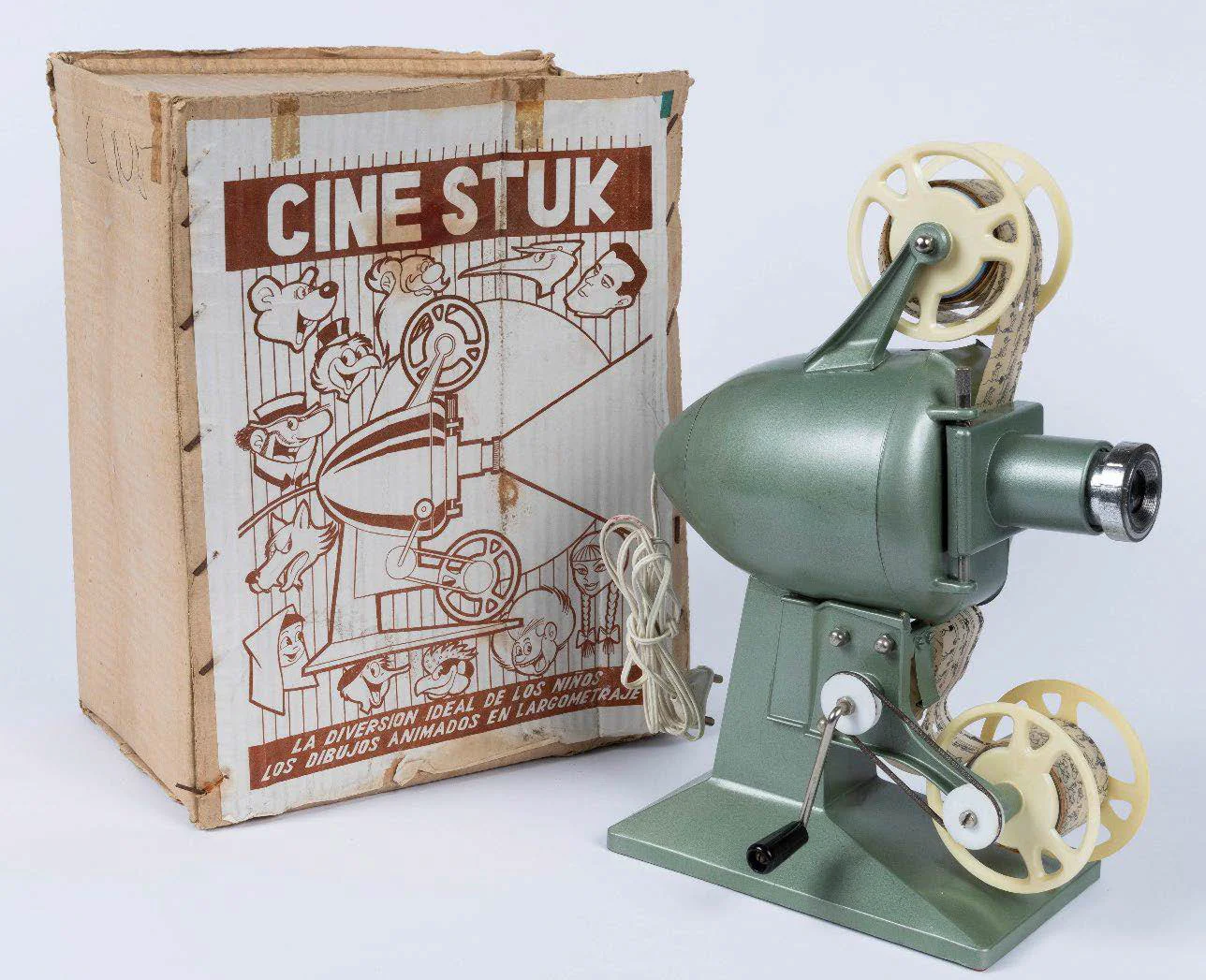 L’exposició recorda la seva participació en estudis com Hispano Grafic Films i Dibujos Animados Chamartín