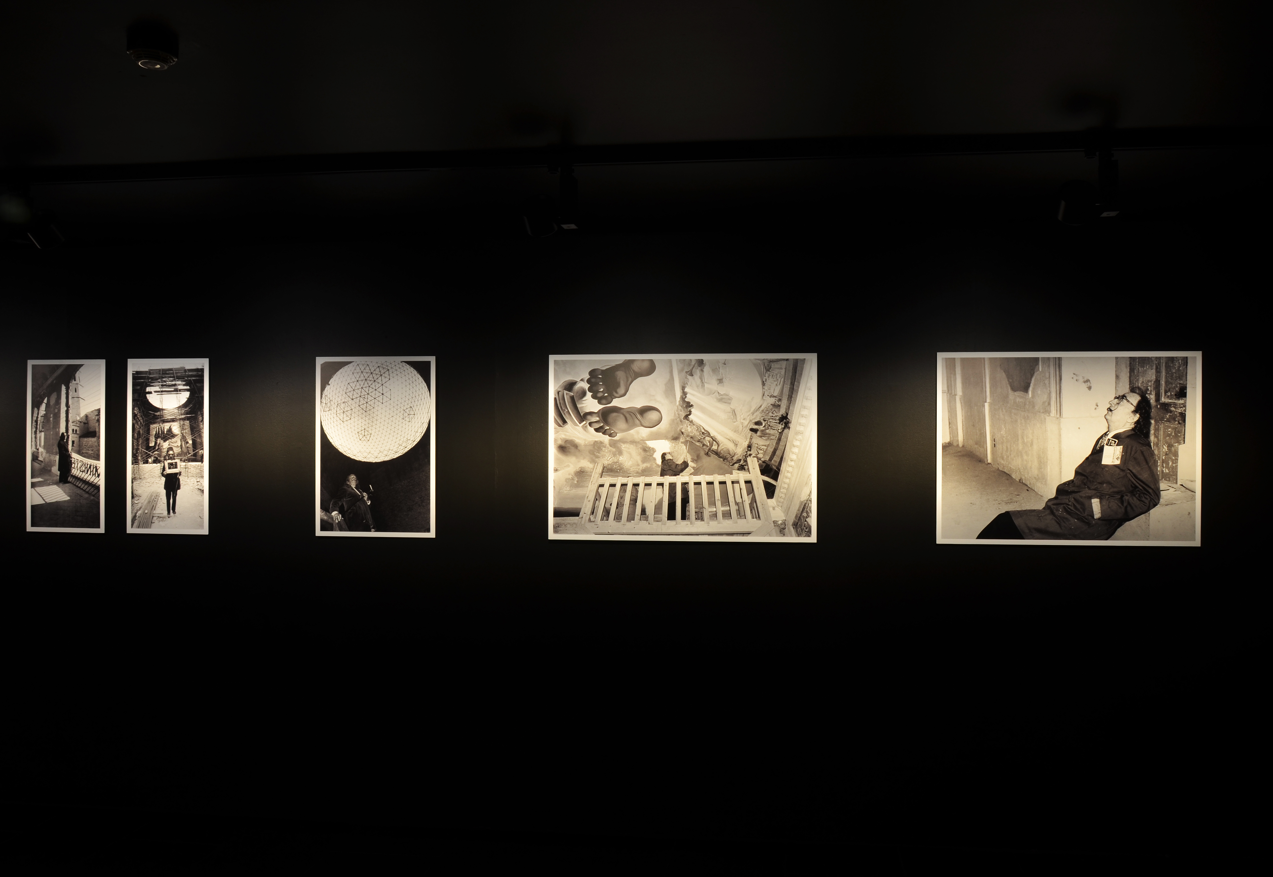 Dalí al seu Teatre-Museu vist per “Meli”