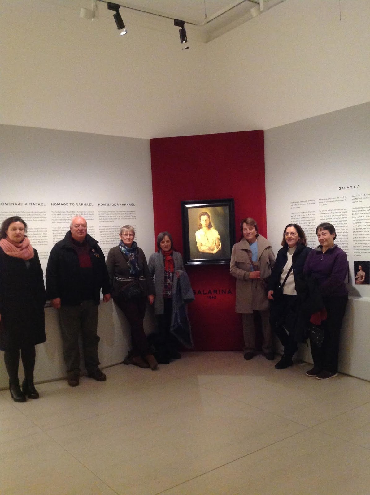 Els socis dels Amics en un moment de la visita guiada