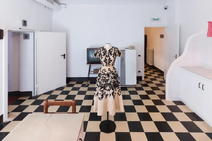 Púbol acull la col·lecció d'alta costura d'«El despertar del mite: Gala Dalí» | © Jordi Bernadó Púbol acull la col·lecció d'alta costura d'«El despertar del mite: Gala Dalí» | © Jordi Bernadó
