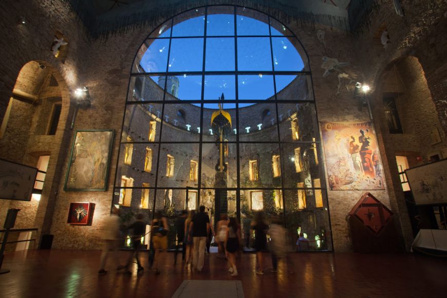 Teatre - Museu Dalí de Nit | © Josep Algans Teatre - Museu Dalí de Nit | © Josep Algans