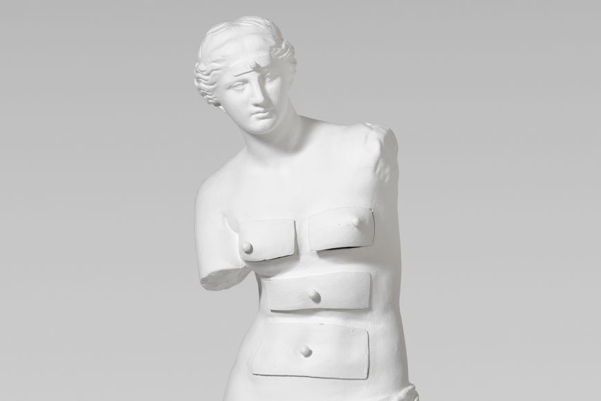 «Venus de Milo amb calaixos» de 1964 de Figueres | © Salvador Dalí, Fundació Gala-Salvador Dalí/VEGAP, Figueres, 2022 «Venus de Milo amb calaixos» de 1964 de Figueres | © Salvador Dalí, Fundació Gala-Salvador Dalí/VEGAP, Figueres, 2022
