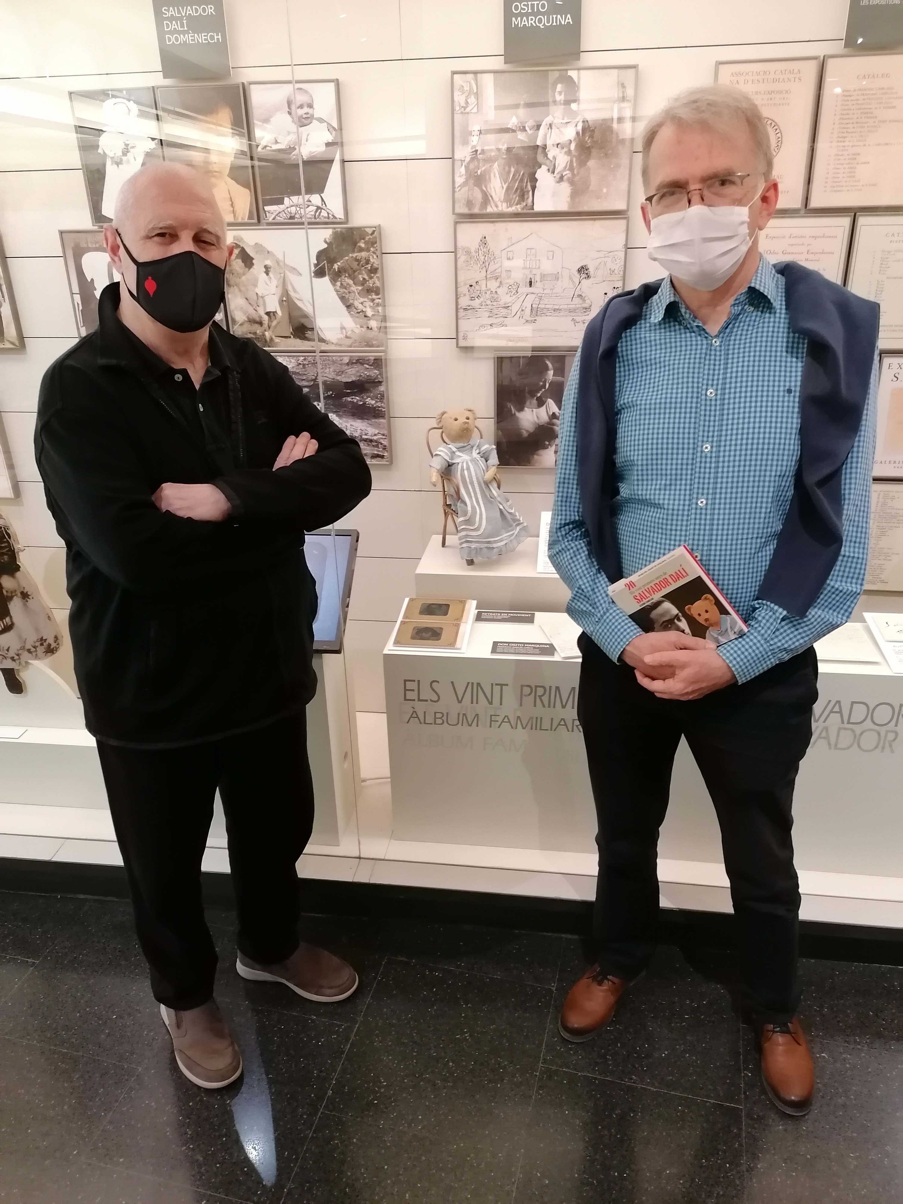 Josep Maria Joan i Josep Playà davant l'Osito Marquina