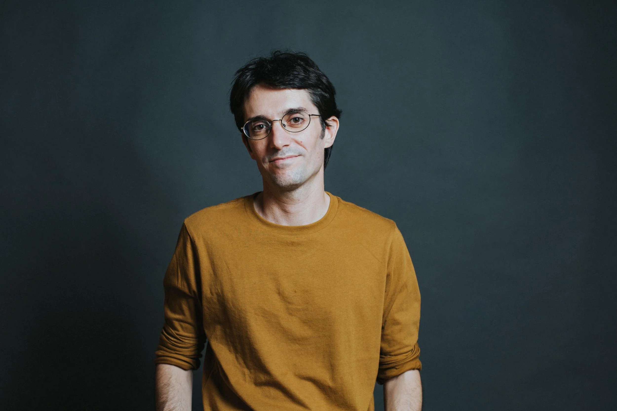 Raül Garrigasait és escritor i helenista