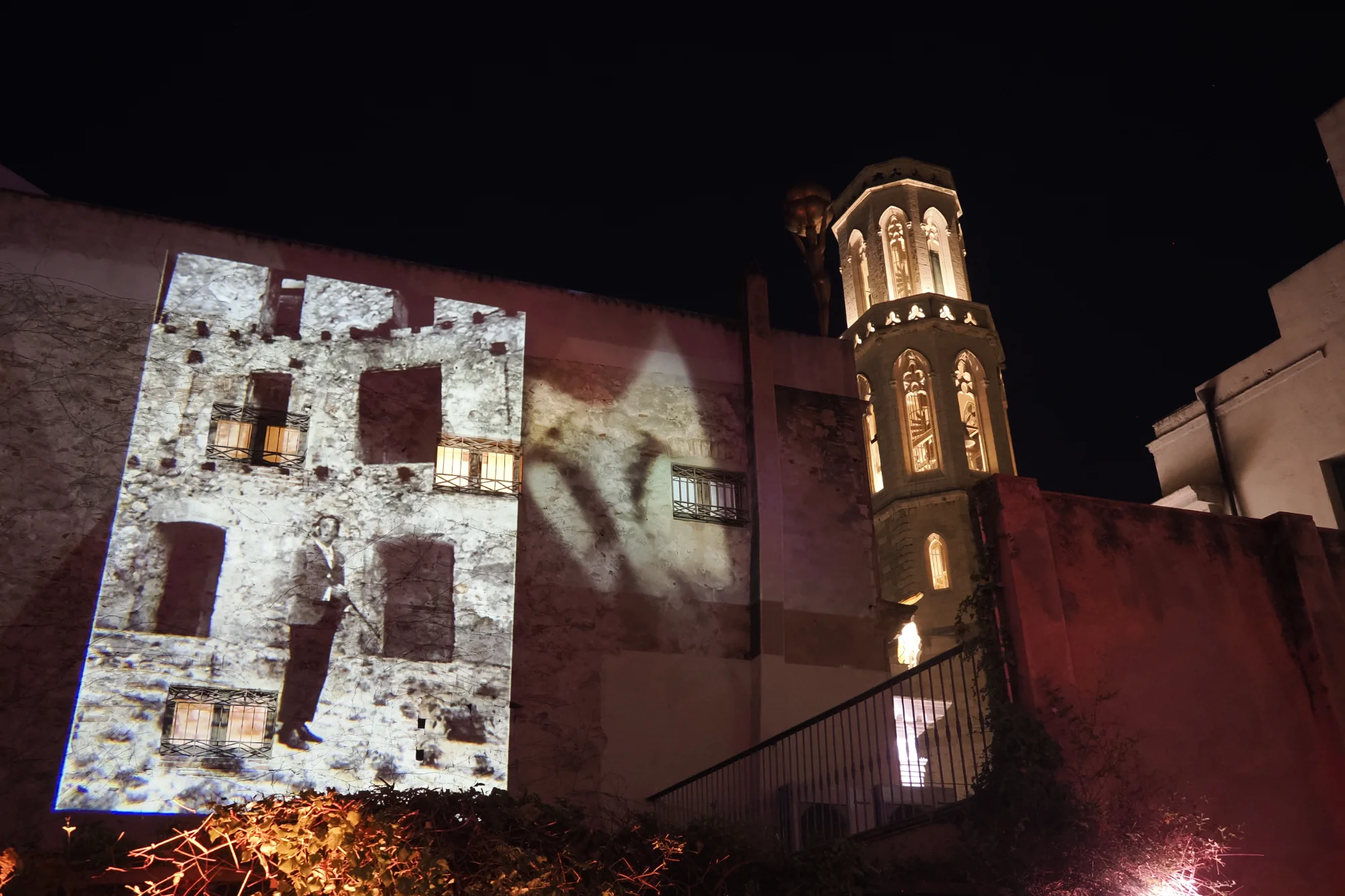 El Teatre-Museu Dalí renova les nits d’agost amb una experiència visual i sonora | © Pere Duran | Nordmedia