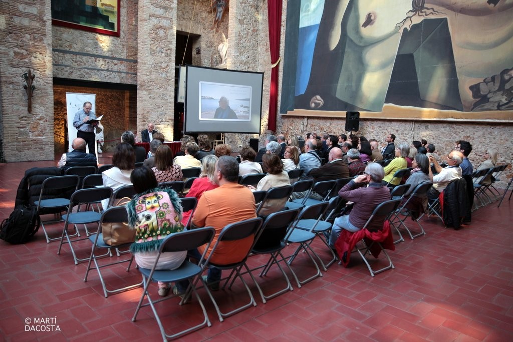 L'acte es va celebrar sota la cúpula. Foto Martí Dacosta