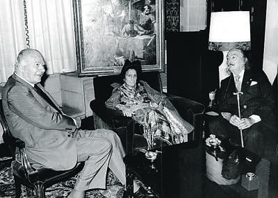 Tarradellas va rebre Gala i Dalí al Palau de la Generalitat el 1979.Carlos Pérez de Rozas / La Vanguardia