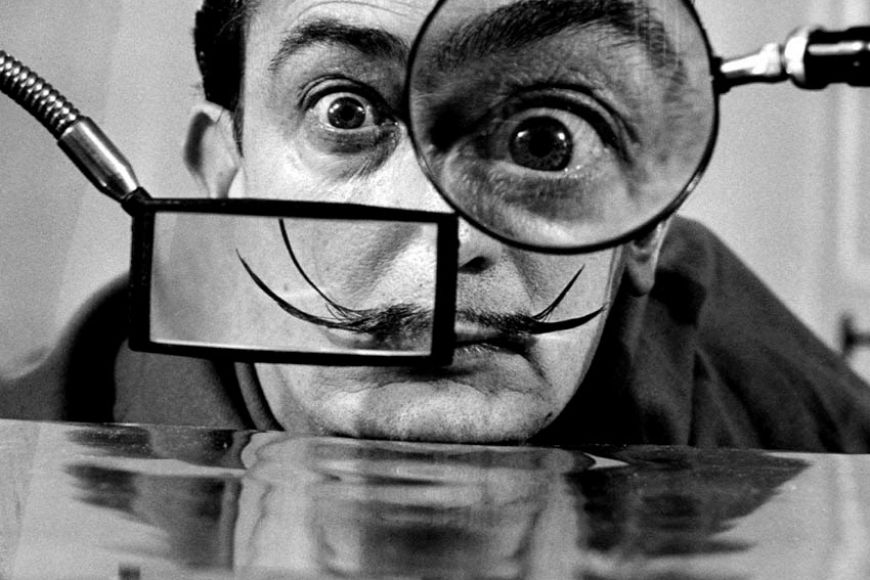 Salvador Dali, Paris 1950 | © Willy Rizzo Salvador Dali, Paris 1950 | © Willy Rizzo